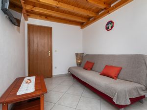 Ferienwohnung für 3 Personen (38 m²) in Omiš