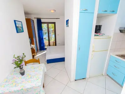 Ferienwohnung für 2 Personen in Omiš 9/10