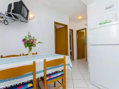 Ferienwohnung für 4 Personen in Omiš 9/10