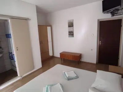 Ferienwohnung für 2 Personen in Omiš 8/10