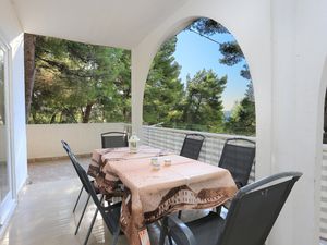 Ferienwohnung für 5 Personen (36 m²) in Omiš