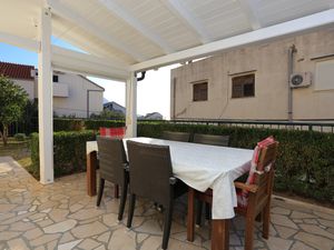 Ferienwohnung für 4 Personen (70 m²) in Omiš