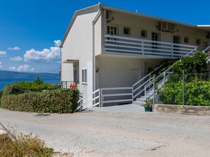 Ferienwohnung für 3 Personen (23 m²) in Omiš