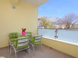 Ferienwohnung für 6 Personen (61 m²) in Omiš