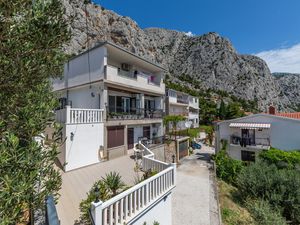 Ferienwohnung für 7 Personen (61 m²) in Omiš