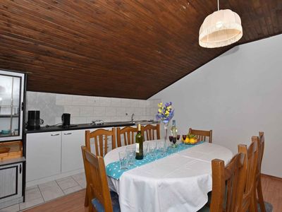 Ferienwohnung für 8 Personen (110 m²) in Omiš 4/10