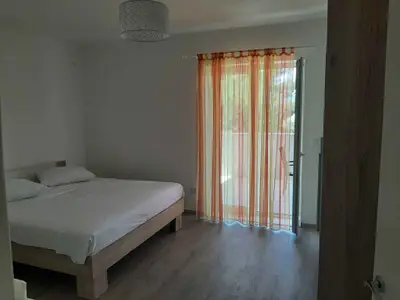 Ferienwohnung für 6 Personen (85 m²) in Stanići 9/10