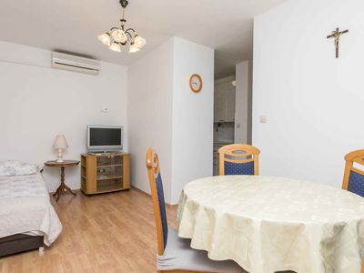 Ferienwohnung für 2 Personen (30 m²) in Omiš 1/10