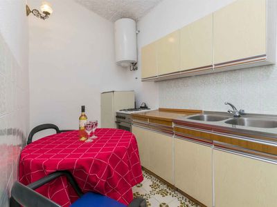 Ferienwohnung für 3 Personen (25 m²) in Omiš 9/10