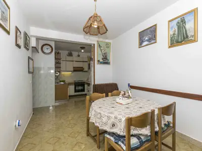 Ferienwohnung für 4 Personen (56 m²) in Stanići 4/10