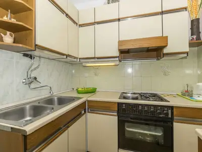 Ferienwohnung für 4 Personen (56 m²) in Stanići 6/10