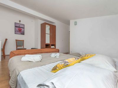 Ferienwohnung für 9 Personen (120 m²) in Omiš 4/10