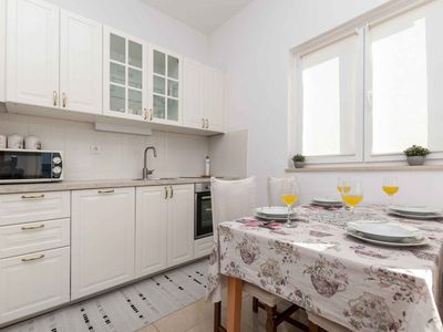 Ferienwohnung für 6 Personen (55 m²) in Omiš 5/10