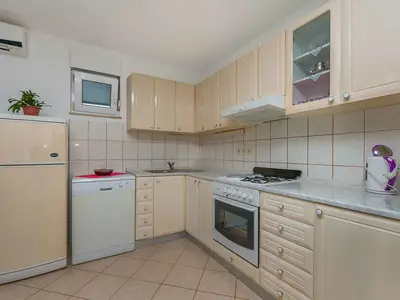 Ferienwohnung für 4 Personen (64 m²) in Omiš 10/10