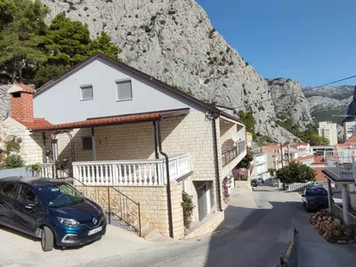 Ferienwohnung für 5 Personen (82 m²) in Omiš 4/10