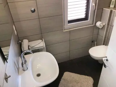 Ferienwohnung für 4 Personen (60 m²) in Stanići 6/10