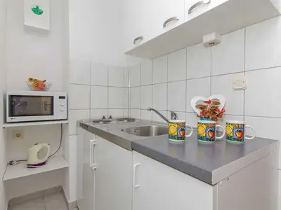Ferienwohnung für 2 Personen (25 m²) in Omiš 8/10