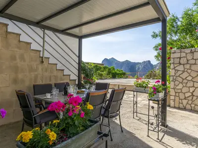 Ferienwohnung für 6 Personen (65 m²) in Omiš 1/10