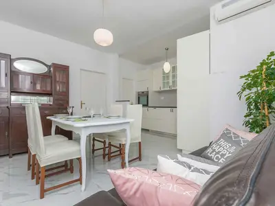 Ferienwohnung für 6 Personen (65 m²) in Omiš 5/10