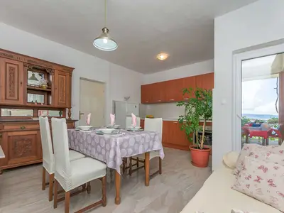 Ferienwohnung für 6 Personen (65 m²) in Omiš 10/10