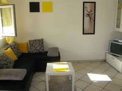 Ferienwohnung für 5 Personen (55 m²) in Stanići 6/10