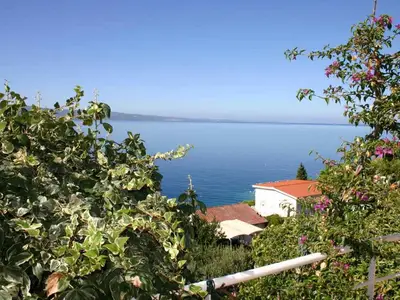Ferienwohnung für 8 Personen (110 m²) in Omiš 2/10