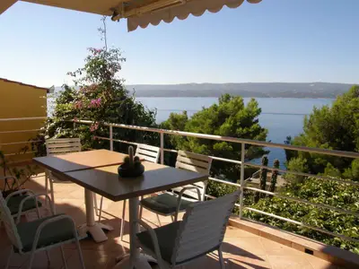 Ferienwohnung für 8 Personen (110 m²) in Omiš 2/10
