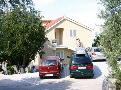 Ferienwohnung für 8 Personen (110 m²) in Omiš 4/10