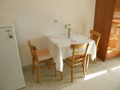 Ferienwohnung für 2 Personen (23 m²) in Stanići 6/10