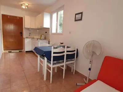 Ferienwohnung für 4 Personen (35 m²) in Stanići 7/10