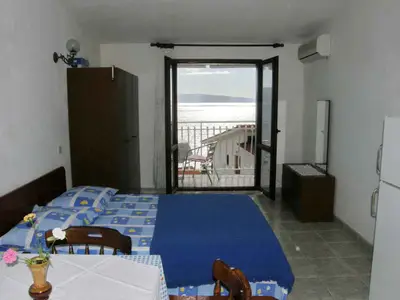 Ferienwohnung für 4 Personen (38 m²) in Stanići 3/10