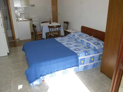 Ferienwohnung für 4 Personen (38 m²) in Stanići 5/10