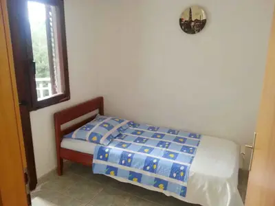 Ferienwohnung für 4 Personen (38 m²) in Stanići 9/10