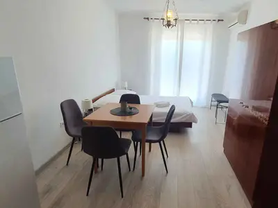Ferienwohnung für 4 Personen (30 m²) in Stanići 6/10