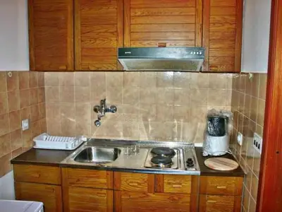 Ferienwohnung für 4 Personen (50 m²) in Stanići 9/10