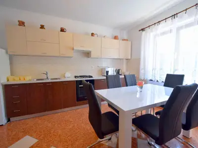 Ferienwohnung für 8 Personen (80 m²) in Omišalj 10/10