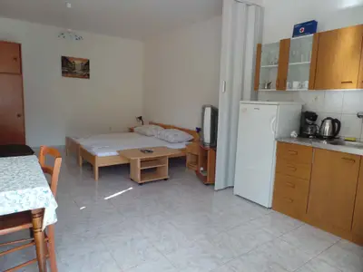 Ferienwohnung für 2 Personen (38 m²) in Omišalj 8/10