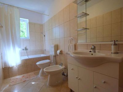 Ferienwohnung für 3 Personen (35 m²) in Omišalj 10/10