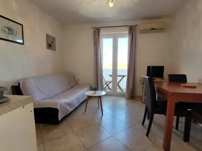 Ferienwohnung für 3 Personen (35 m²) in Omišalj 10/10