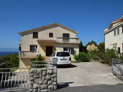 Ferienwohnung für 8 Personen (100 m²) in Omišalj 2/10