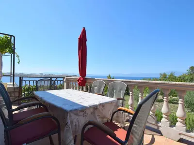 Ferienwohnung für 8 Personen (100 m²) in Omišalj 6/10