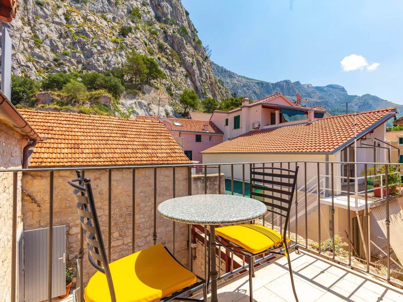 23768934-Ferienwohnung-6-Omiš-800x600-0