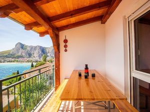 22954149-Ferienwohnung-8-Omiš-300x225-4