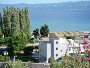 19286032-Ferienwohnung-0-Omiš-300x225-2