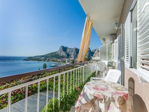 23940643-Ferienwohnung-4-Omiš-300x225-0