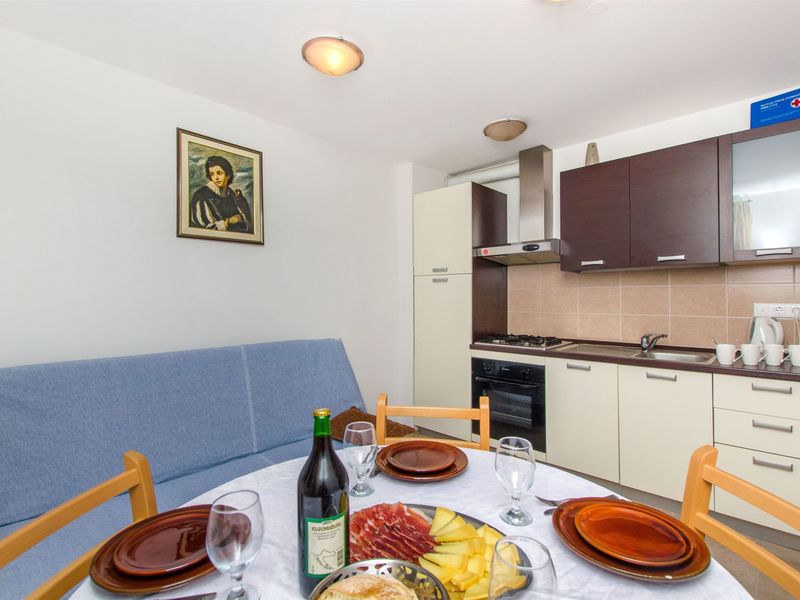 23941857-Ferienwohnung-4-Omiš-800x600-0