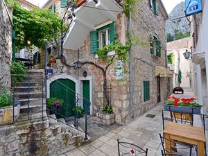 23942276-Ferienwohnung-4-Omiš-300x225-2