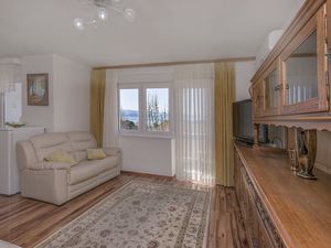 23944087-Ferienwohnung-6-Omiš-300x225-1