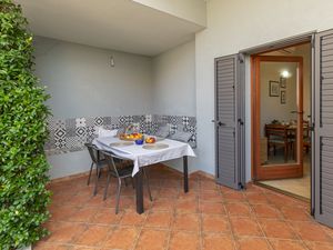 23944274-Ferienwohnung-4-Omiš-300x225-1