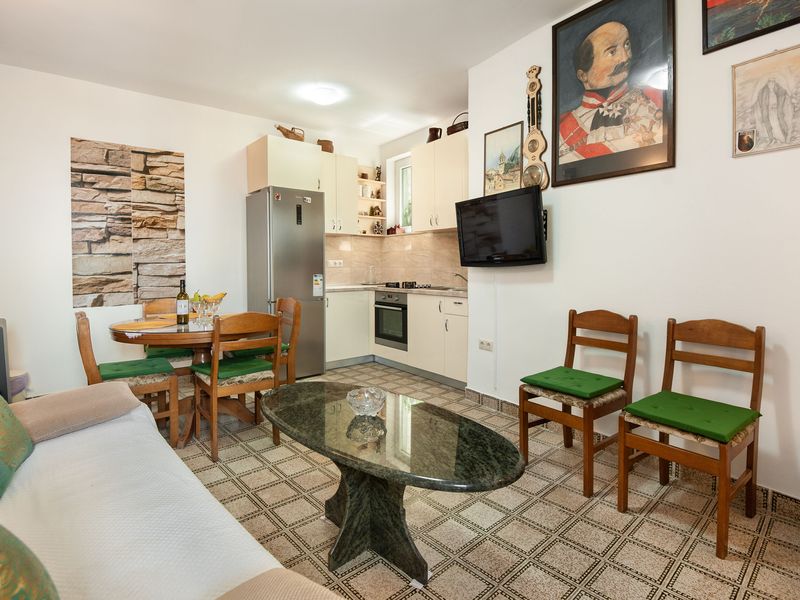 23946491-Ferienwohnung-4-Omiš-800x600-1